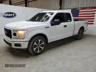 ✅ 2020 Ford F-150 XL • VIN: 1FTFX1E59LKD41602 • Lot: 72016735. Listed on Copart with 128,089 mi. Free auction sales archive from the USA and detailed vehicle history report at DreamBid. Image 1.