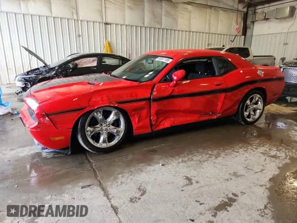 2014 Dodge Challenger Rallye Redline с VIN 2C3CDYAG2EH204043, выставлен на аукционе Copart как лот 65041185 с пробегом 38 697 миль миль и На запчасти • Non repairable. История ставок и продаж доступна на DreamBid. Изображение 1.