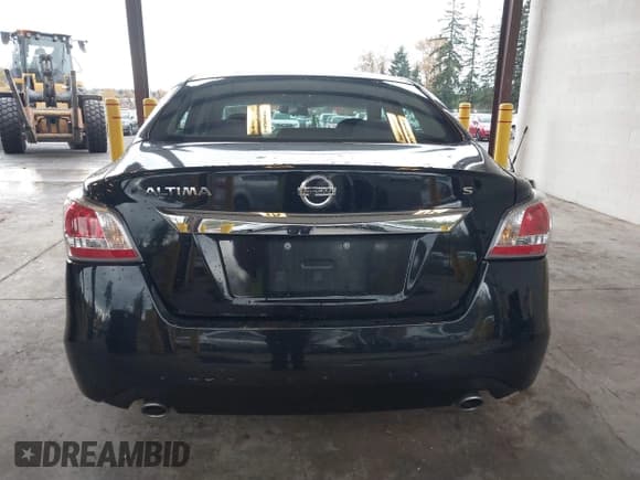 ✅ 2015 Nissan Altima S • VIN: 1N4AL3AP0FN368317 • Lot: 43575069. Wystawiony na IAAI z przebiegiem 167 677 mil. Bezpłatny archiwum sprzedaży aukcyjnych z USA i szczegółowy raport historii pojazdu na DreamBid. Zdjęcie 16.