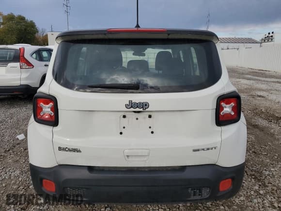 ✅ 2018 Jeep Renegade Sport • VIN: ZACCJAAB6JPG70373 • Lot: 82501985. Listed on Copart with 107,006 mi. Free auction sales archive from the USA and detailed vehicle history report at DreamBid. Image 6.
