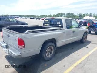 ✅ 1999 Dodge Dakota SLT • VIN: 1B7GL22X9XS258964 • Lot: 42309862. Wystawiony na IAAI z przebiegiem 177 561 mil. Bezpłatny archiwum sprzedaży aukcyjnych z USA i szczegółowy raport historii pojazdu na DreamBid. Zdjęcie 4.