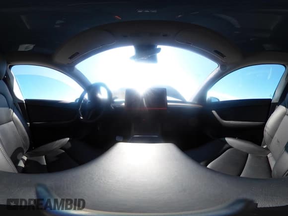 ✅ 2022 Tesla Model Y Long Range • VIN: 7SAYGDEE6NF385120 • Lot: 42194477. Wystawiony na IAAI z przebiegiem 42 201 mil. Bezpłatny archiwum sprzedaży aukcyjnych z USA i szczegółowy raport historii pojazdu na DreamBid. Zdjęcie 23.