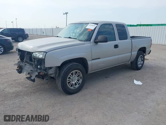 ✅ 2006 Chevrolet Silverado 1500 LT1 • VIN: 1GCEC19T76Z157416 • Лот: 43249432. Опубликован ранее на IAAI с пробегом 290 208 миль. Бесплатный доступ к архиву аукционных продаж из США и подробный отчёт об истории автомобиля на DreamBid. Изображение 2.
