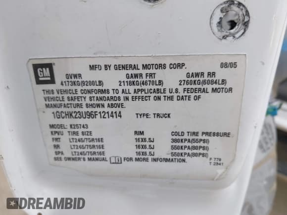 ✅ 2006 Chevrolet Silverado 2500HD LT1 • VIN: 1GCHK23U96F121414 • Lot: 41686044. Listed on IAAI with 165,248 mi. Free auction sales archive from the USA and detailed vehicle history report at DreamBid. Image 9.