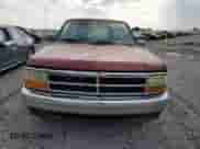 1996 Dodge Dakota z VIN 1B7FL26X0TS581123, wystawiony jako Copart lot #55069395 z przebiegiem 133 707 mil mil oraz Szkoda całkowita • Salvage title. Historia ofert i sprzedaży dostępna na DreamBid. Obrazek 5.