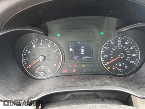 ✅ 2017 Kia Optima LX • VIN: 5XXGT4L32HG127409 • Лот: 85336115. Опубликован ранее на Copart с пробегом 108 665 миль. Бесплатный доступ к архиву аукционных продаж из США и подробный отчёт об истории автомобиля на DreamBid. Изображение 9.