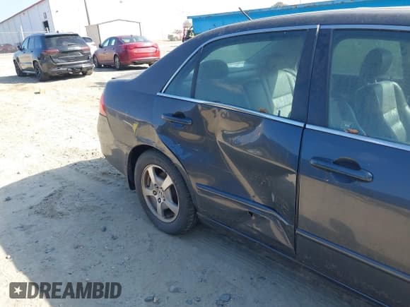 ✅ 2007 Honda Accord • VIN: JHMCN36407C001117 • Лот: 43769394. Опубликован ранее на IAAI с пробегом 185 866 миль. Бесплатный доступ к архиву аукционных продаж из США и подробный отчёт об истории автомобиля на DreamBid. Изображение 6.