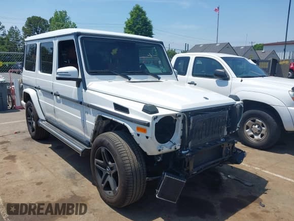 ✅ 2018 Mercedes-Benz G • VIN: WDCYC3KH1JX294493 • Lot: 42166199. Listed on IAAI with 66,597 mi. Free auction sales archive from the USA and detailed vehicle history report at DreamBid. Image 1.