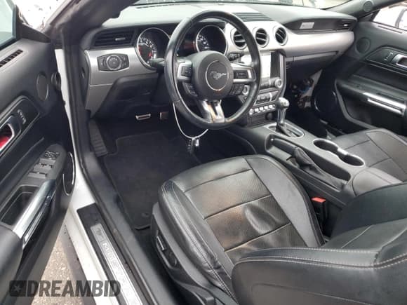 ✅ 2019 Ford Mustang GT Premium • VIN: 1FATP8FF8K5153322 • Lot: 86804245. Listed on Copart with 43,270 mi. Free auction sales archive from the USA and detailed vehicle history report at DreamBid. Image 8.