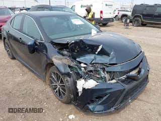2021 Toyota Camry SE with VIN 4T1T11BKXMU020152, listed as a IAAI auction lot 42412484 with 39,274 mi miles and . Bid and sale history available at DreamBid. Image 1.