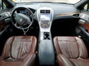 ✅ 2020 Lincoln MKZ Hybrid Reserve • VIN: 3LN6L5LU2LR623195 • Лот: 55760174. Опубликован ранее на Copart с пробегом 91 274 миль. Бесплатный доступ к архиву аукционных продаж из США и подробный отчёт об истории автомобиля на DreamBid. Изображение 8.