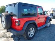 ✅ 2018 Jeep Wrangler Sport • VIN: 1C4GJXAG2JW146334 • Lot: 43054753. Wystawiony na IAAI z przebiegiem 68 164 mil. Bezpłatny archiwum sprzedaży aukcyjnych z USA i szczegółowy raport historii pojazdu na DreamBid. Zdjęcie 4.