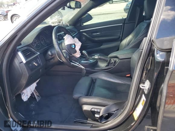 ✅ 2018 BMW 4 Series 440i • VIN: WBA4J5C58JBF20262 • Lot: 91044775. Wystawiony na Copart z przebiegiem 79 938 mil. Bezpłatny archiwum sprzedaży aukcyjnych z USA i szczegółowy raport historii pojazdu na DreamBid. Zdjęcie 7.