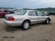 ✅ 2000 Lincoln Continental • VIN: 1LNHM97V3YY930481 • Lot: 66541445. Wystawiony na Copart z przebiegiem Nie podano. Bezpłatny archiwum sprzedaży aukcyjnych z USA i szczegółowy raport historii pojazdu na DreamBid. Zdjęcie 3.