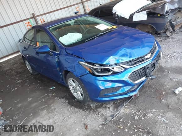 2016 Chevrolet Cruze LT с VIN 1G1BD5SM8G7230504, выставлен на аукционе IAAI как лот 42247735 с пробегом 90 418 миль миль и . История ставок и продаж доступна на DreamBid. Изображение 1.