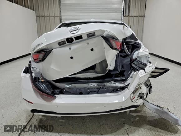 ✅ 2025 Nissan Sentra SV • VIN: 3N1AB8CV5SY360641 • Лот: 94235295. Опубликован ранее на Copart с пробегом 10 001 миль. Бесплатный доступ к архиву аукционных продаж из США и подробный отчёт об истории автомобиля на DreamBid. Изображение 6.