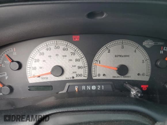 ✅ 2000 Ford F-150 XL • VIN: 2FTRX07L9YCA98470 • Lot: 60734265. Wystawiony na Copart z przebiegiem Nie podano. Bezpłatny archiwum sprzedaży aukcyjnych z USA i szczegółowy raport historii pojazdu na DreamBid. Zdjęcie 9.