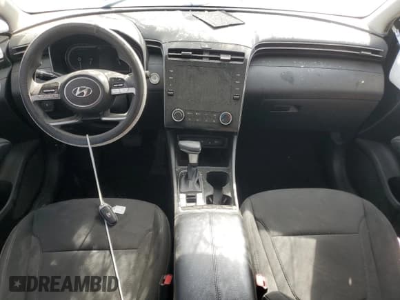 ✅ 2023 Hyundai Tucson SEL • VIN: 5NMJB3AE2PH244737 • Lot: 74196634. Wystawiony na Copart z przebiegiem 64 229 mil. Bezpłatny archiwum sprzedaży aukcyjnych z USA i szczegółowy raport historii pojazdu na DreamBid. Zdjęcie 8.