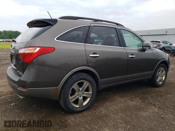 ✅ 2008 Hyundai Veracruz GLS • VIN: KM8NU13C08U074587 • Lot: 61479775. Listed on Copart with 198,166 mi. Free auction sales archive from the USA and detailed vehicle history report at DreamBid. Image 3.