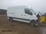 ✅ 2020 Mercedes-Benz Sprinter Cargo • VIN: W1W70BGY2LT033191 • Lot: 53025145. Wystawiony na Copart z przebiegiem 53 156 mil. Bezpłatny archiwum sprzedaży aukcyjnych z USA i szczegółowy raport historii pojazdu na DreamBid. Zdjęcie 4.