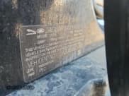 ✅ 2016 Jaguar XF 35t Premium • VIN: SAJBJ4BV8GCY18091 • Lot: 85501725. Wystawiony na Copart z przebiegiem 140 417 mil. Bezpłatny archiwum sprzedaży aukcyjnych z USA i szczegółowy raport historii pojazdu na DreamBid. Zdjęcie 12.