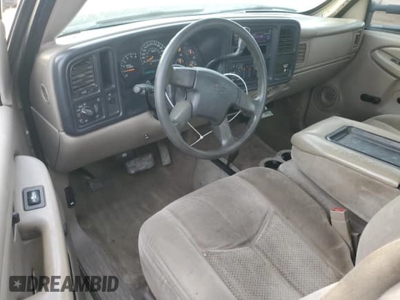 ✅ 2007 Chevrolet Silverado 2500HD Work Truck • VIN: 1GCHK29UX7E125521 • Lot: 44050885. Listed on Copart with 190,935 mi. Free auction sales archive from the USA and detailed vehicle history report at DreamBid. Image 8.