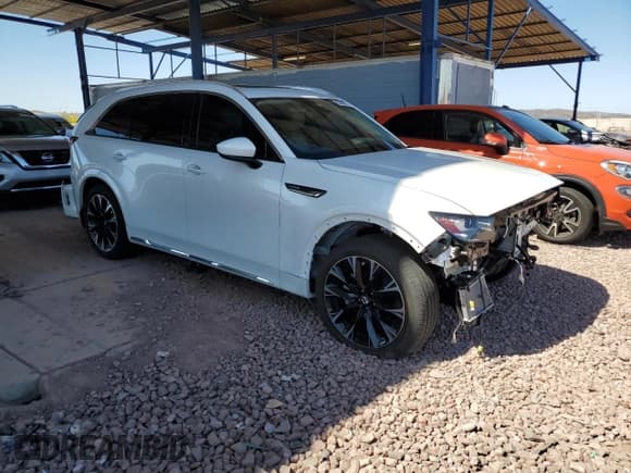 ✅ 2024 Mazda CX-90 S • VIN: JM3KK1HC7R1149267 • Lot: 53493325. Wystawiony na Copart z przebiegiem 9 318 mil. Bezpłatny archiwum sprzedaży aukcyjnych z USA i szczegółowy raport historii pojazdu na DreamBid. Zdjęcie 4.