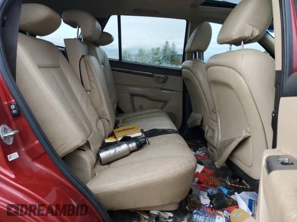 ✅ 2010 Hyundai Santa Fe SE • VIN: 5NMSHDAG8AH333164 • Lot: 73168864. Wystawiony na Copart z przebiegiem 256 822 mil mil. Skorzystaj z bezpłatnego archiwum sprzedaży aukcyjnych z USA i zobacz szczegółowy raport historii pojazdu na DreamBid. Zdjęcie 11.