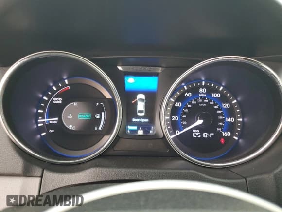 ✅ 2012 Hyundai Sonata Hybrid • VIN: KMHEC4A40CA030499 • Lot: 59590825. Listed on Copart with 125,184 mi. Free auction sales archive from the USA and detailed vehicle history report at DreamBid. Image 9.