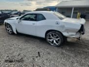 ✅ 2015 Dodge Challenger SXT Plus • VIN: 2C3CDZBG9FH723998 • Lot: 81340545. Wystawiony na Copart z przebiegiem 165 647 mil. Bezpłatny archiwum sprzedaży aukcyjnych z USA i szczegółowy raport historii pojazdu na DreamBid. Zdjęcie 2.