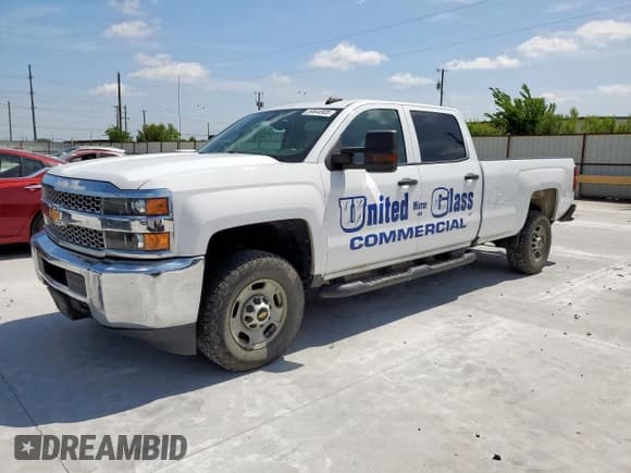 ✅ 2019 Chevrolet Silverado 2500HD Work Truck • VIN: 1GC1CREG6KF130872 • Lot: 59844905. Wystawiony na Copart z przebiegiem 218 331 mil. Bezpłatny archiwum sprzedaży aukcyjnych z USA i szczegółowy raport historii pojazdu na DreamBid. Zdjęcie 1.