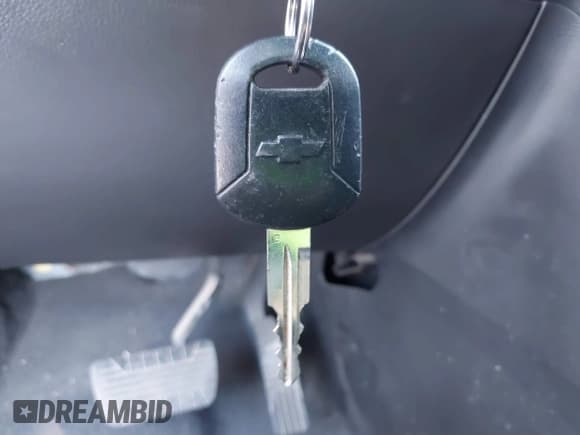 ✅ 2013 Chevrolet Captiva Sport LT • VIN: 3GNAL3EK6DS638007 • Lot: 40571291. Wystawiony na IAAI z przebiegiem 132 603 mil. Bezpłatny archiwum sprzedaży aukcyjnych z USA i szczegółowy raport historii pojazdu na DreamBid. Zdjęcie 11.