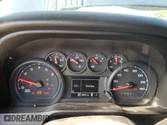 ✅ 2023 Chevrolet Silverado 2500HD Custom • VIN: 1GC4YME7XPF114201 • Lot: 58840775. Wystawiony na Copart z przebiegiem 38 427 mil. Bezpłatny archiwum sprzedaży aukcyjnych z USA i szczegółowy raport historii pojazdu na DreamBid. Zdjęcie 9.