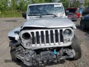 ✅ 2023 Jeep Wrangler Sahara • VIN: 1C4JJXP65PW661129 • Lot: 57599005. Listed on Copart with 46,287 mi. Free auction sales archive from the USA and detailed vehicle history report at DreamBid. Image 5.