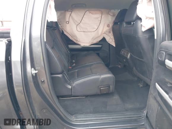 ✅ 2021 Toyota Tundra SR5 • VIN: 5TFDY5F1XMX025833 • Lot: 42442498. Listed on IAAI with 70,419 mi. Free auction sales archive from the USA and detailed vehicle history report at DreamBid. Image 8.