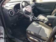 ✅ 2022 Hyundai Kona SE • VIN: KM8K2CAB6NU817330 • Лот: 68260704. Опубликован ранее на Copart с пробегом 38 785 миль. Бесплатный доступ к архиву аукционных продаж из США и подробный отчёт об истории автомобиля на DreamBid. Изображение 7.