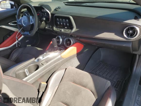 ✅ 2021 Chevrolet Camaro ZL1 • VIN: 1G1FJ1R65M0103322 • Лот: 57680945. Опубликован ранее на Copart с пробегом 18 059 миль. Бесплатный доступ к архиву аукционных продаж из США и подробный отчёт об истории автомобиля на DreamBid. Изображение 8.