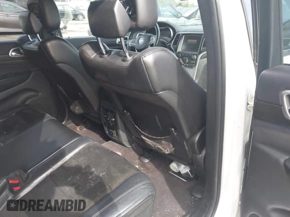 ✅ 2015 Jeep Grand Cherokee Laredo • VIN: 1C4RJFAG1FC226526 • Лот: 43226466. Опубликован ранее на IAAI с пробегом 132 908 миль. Бесплатный доступ к архиву аукционных продаж из США и подробный отчёт об истории автомобиля на DreamBid. Изображение 8.