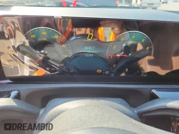 2022 Mercedes-Benz CLA 250 с VIN W1K5J4GB2NN272700, выставлен на аукционе Copart как лот 81472765 с пробегом 53 293 миль миль и Списание • Salvage title. История ставок и продаж доступна на DreamBid. Изображение 9.