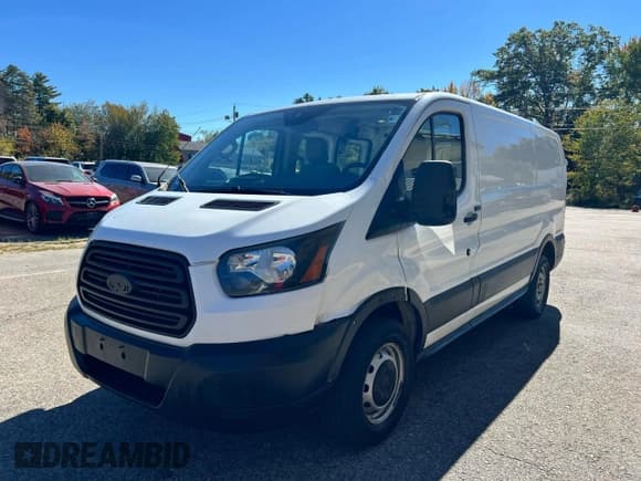 ✅ 2017 Ford Transit • VIN: 1FTYE1ZM3HKA13258 • Lot: 85299445. Wystawiony na Copart z przebiegiem 213 530 mil. Bezpłatny archiwum sprzedaży aukcyjnych z USA i szczegółowy raport historii pojazdu na DreamBid. Zdjęcie 2.