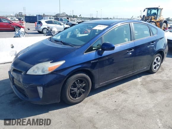✅ 2014 Toyota Prius Four • VIN: JTDKN3DU8E0391236 • Lot: 43067275. Wystawiony na IAAI z przebiegiem 230 155 mil. Bezpłatny archiwum sprzedaży aukcyjnych z USA i szczegółowy raport historii pojazdu na DreamBid. Zdjęcie 17.