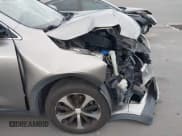 ✅ 2017 Kia Sorento EX • VIN: 5XYPH4A56HG233136 • Lot: 43586055. Listed on IAAI with 170,981 mi. Free auction sales archive from the USA and detailed vehicle history report at DreamBid. Image 18.