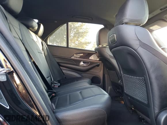 ✅ 2020 Mercedes-Benz GLE 350 • VIN: 4JGFB4KB7LA185782 • Лот: 91644385. Опубликован ранее на Copart с пробегом 47 913 миль. Бесплатный доступ к архиву аукционных продаж из США и подробный отчёт об истории автомобиля на DreamBid. Изображение 11.