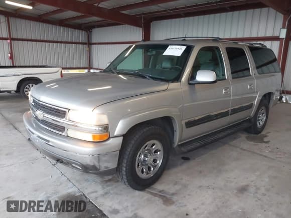 ✅ 2005 Chevrolet Suburban Z71 • VIN: 3GNFK16Z65G212590 • Lot: 43670546. Wystawiony na IAAI z przebiegiem 157 887 mil. Bezpłatny archiwum sprzedaży aukcyjnych z USA i szczegółowy raport historii pojazdu na DreamBid. Zdjęcie 2.
