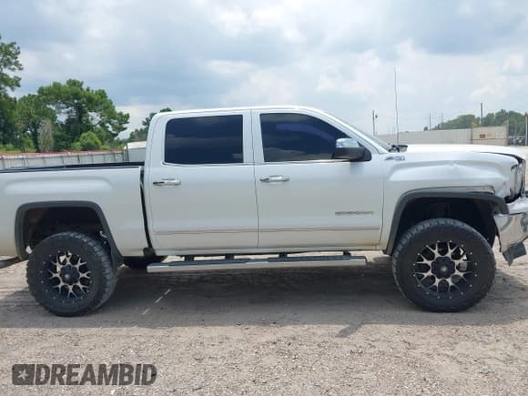 ✅ 2016 GMC Sierra 1500 SLT • VIN: 3GTU2NEC9GG198398 • Lot: 42919763. Listed on IAAI with 77,119 mi. Free auction sales archive from the USA and detailed vehicle history report at DreamBid. Image 13.