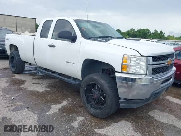 ✅ 2013 Chevrolet Silverado 2500HD Work Truck • VIN: 1GC2KVCG3DZ291362 • Lot: 42687033. Wystawiony na IAAI z przebiegiem 324 162 mil. Bezpłatny archiwum sprzedaży aukcyjnych z USA i szczegółowy raport historii pojazdu na DreamBid. Zdjęcie 1.