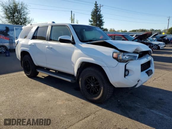 ✅ 2014 Toyota 4Runner SR5 • VIN: JTEBU5JR7E5155819 • Lot: 85386135. Wystawiony na Copart z przebiegiem 263 340 mil. Bezpłatny archiwum sprzedaży aukcyjnych z USA i szczegółowy raport historii pojazdu na DreamBid. Zdjęcie 4.