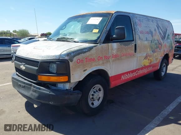 ✅ 2008 Chevrolet Express Cargo • VIN: 1GCGG25C081127006 • Лот: 42912562. Опубликован ранее на IAAI с пробегом 146 341 миль. Бесплатный доступ к архиву аукционных продаж из США и подробный отчёт об истории автомобиля на DreamBid. Изображение 17.