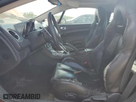 ✅ 2011 Mitsubishi Eclipse GS • VIN: 4A31K5DF6BE010299 • Lot: 74477774. Wystawiony na Copart z przebiegiem 210 584 mil. Bezpłatny archiwum sprzedaży aukcyjnych z USA i szczegółowy raport historii pojazdu na DreamBid. Zdjęcie 7.