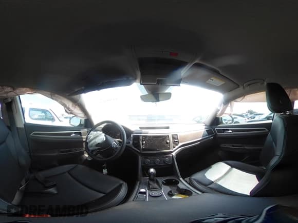 ✅ 2019 Volkswagen Atlas SE • VIN: 1V2UR2CA7KC563344 • Лот: 43208589. Опубликован ранее на IAAI с пробегом 18 680 миль. Бесплатный доступ к архиву аукционных продаж из США и подробный отчёт об истории автомобиля на DreamBid. Изображение 18.